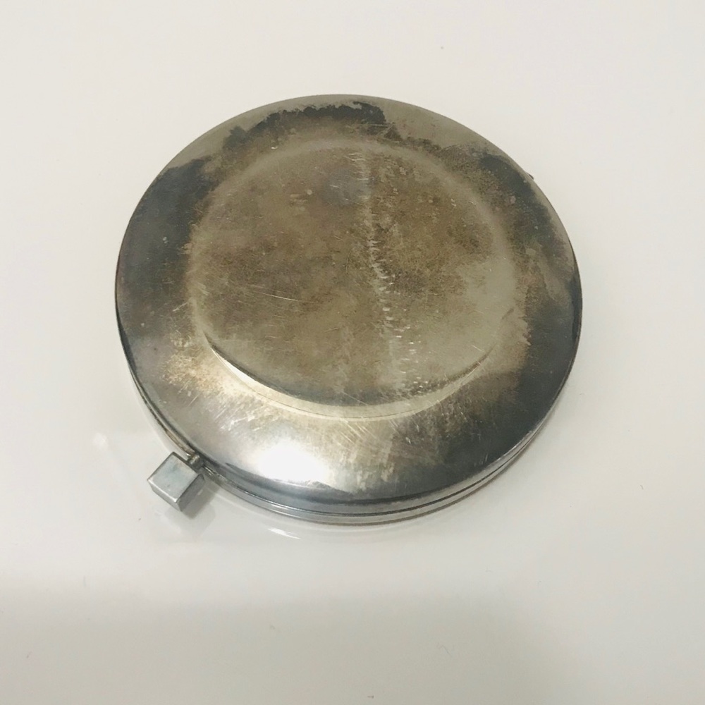 Saks 5th Ave double mirror compact - Picture 2 of 4